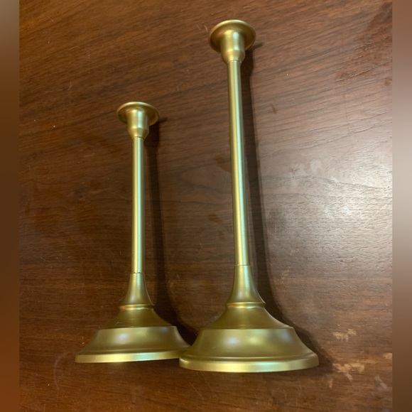 …Set of 2 gold metal Candle holders - Picture 12 of 14